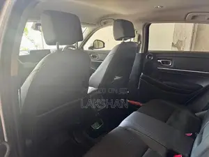Honda Vezel Z Premium 2025