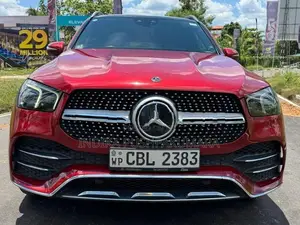 Mercedes Benz GLE 300D AMG Premium Plus 2019
