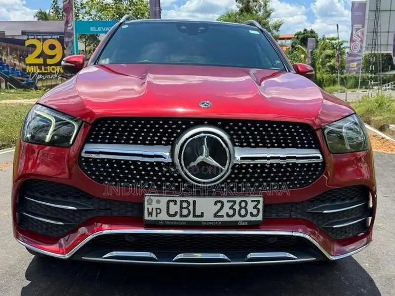 Mercedes Benz GLE 300D AMG Premium Plus 2019