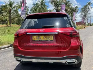 Mercedes Benz GLE 300D AMG Premium Plus 2019