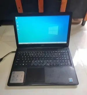Dell Pentlum Gold Laptop 8GB RAM DD4 500GB Hard Disk