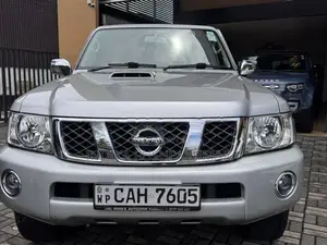 Nissan Patrol Y61 GRX 2016