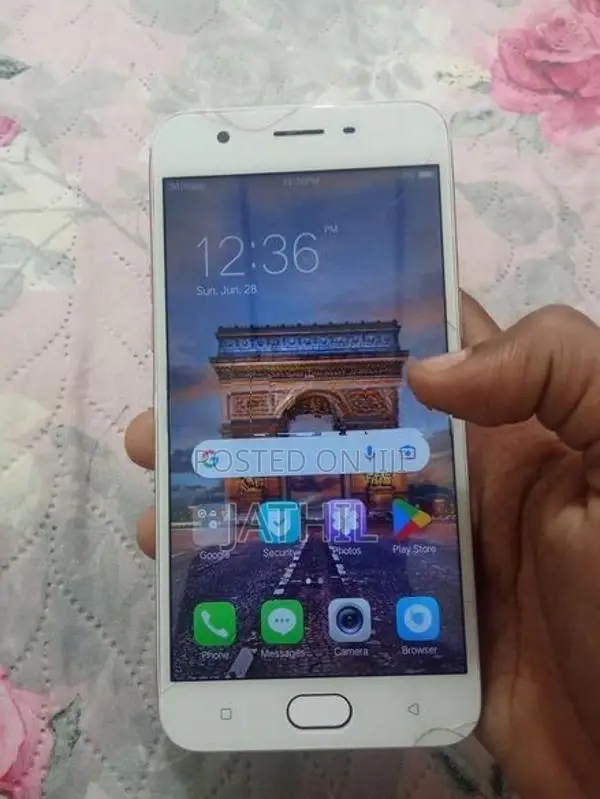 Oppo A57 (Used)