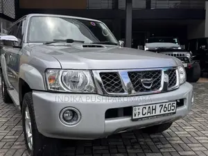 Nissan Patrol Y61 GRX 2016