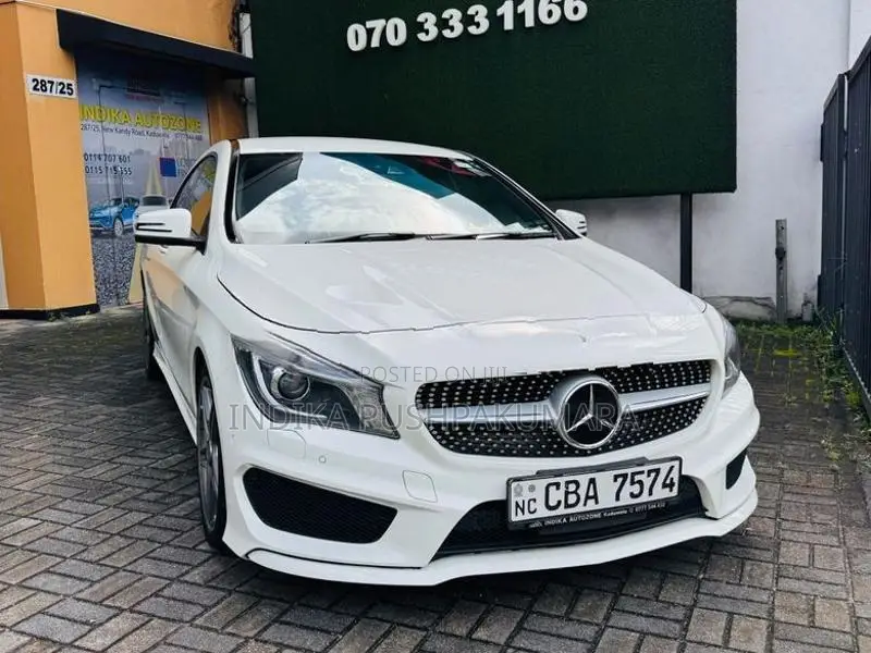 Mercedes Benz CLA 180 AMG Line 2016