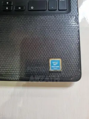Dell Pentlum Gold Laptop 8GB RAM DD4 500GB Hard Disk