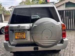 Nissan Patrol Y61 GRX 2016
