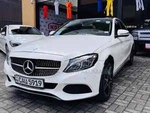 Mercedes Benz C350 AMG premium Plus 2016