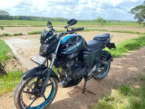 Yamaha FZs V2 2017