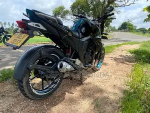 Yamaha FZs V2 2017