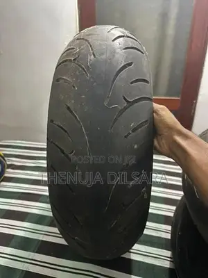 Japan Recondition Tire ( 190/50zr17 )