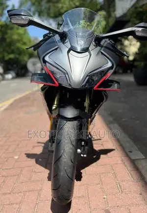 CF Moto SR S-450 2025