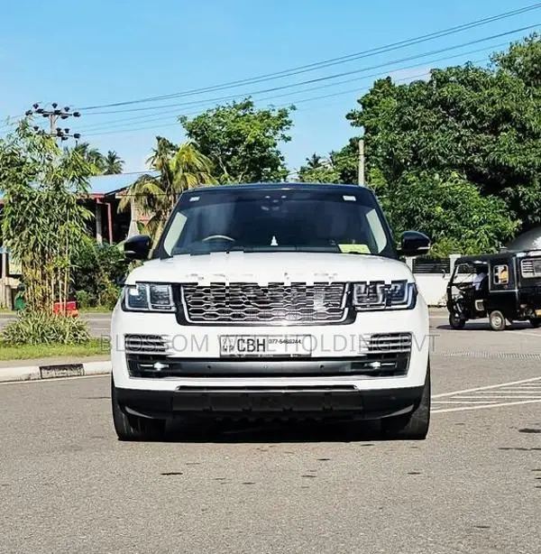 Land Rover Range LWB P400e Comfort + 2019