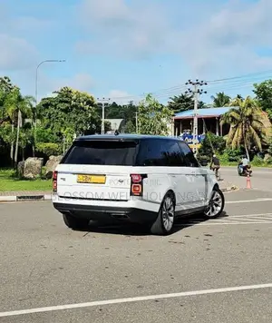 Land Rover Range LWB P400e Comfort + 2019