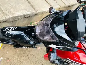 Yamaha FZ S V1 2011
