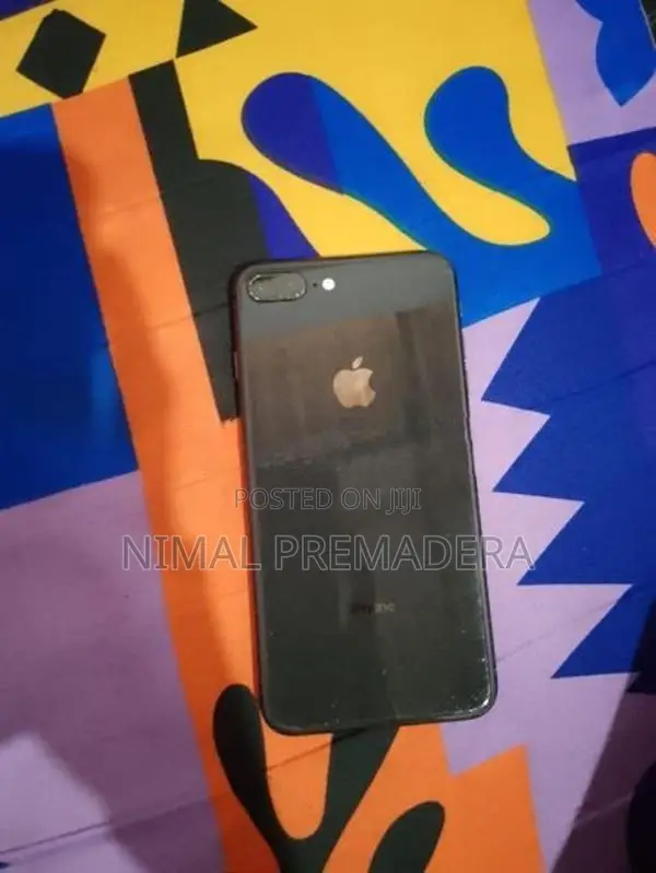 Apple iPhone 8 Plus (Used)
