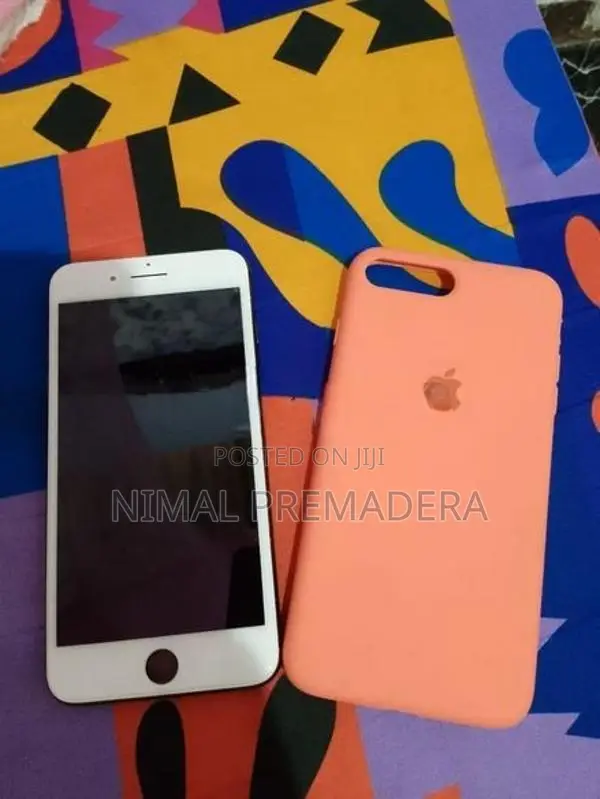 Apple iPhone 8 Plus (Used)