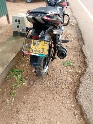 Bajaj Pulsar 180 wf 4443 2010