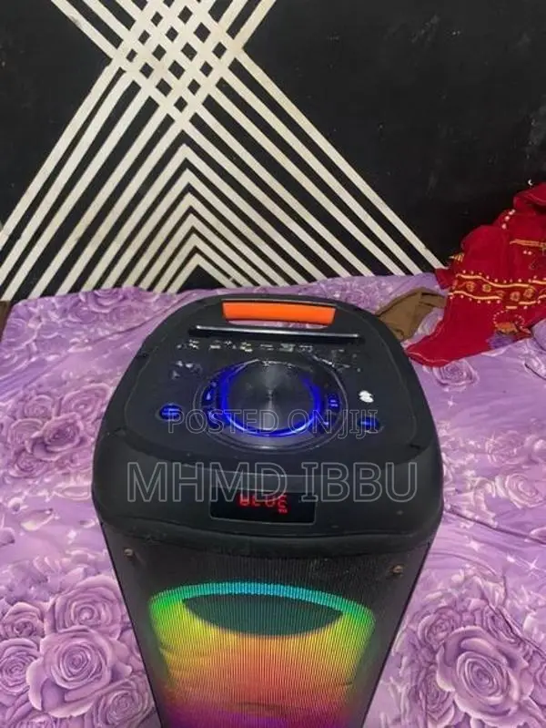 NDR 810 Party Box