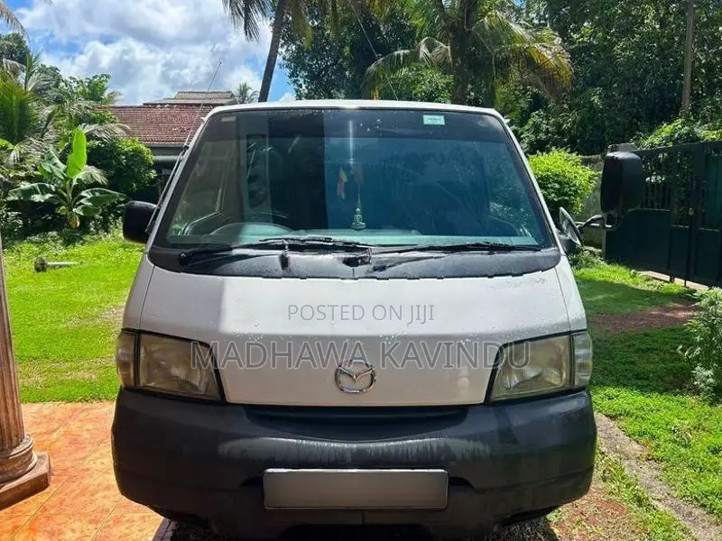 Mazda Bongo Vanette 2005