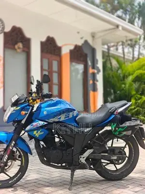 Suzuki Gixxer SF 2015