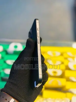 Apple iPhone 15 128GB (Used)