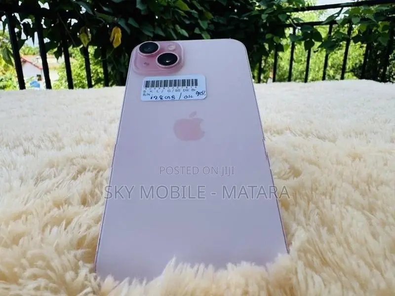 Apple iPhone 15 Plus 128GB (Used)