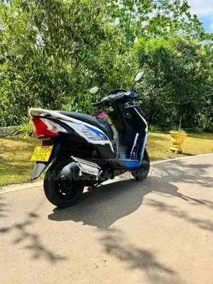 Honda Dio 2017