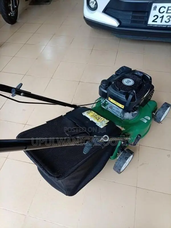 Grass lawn mover
