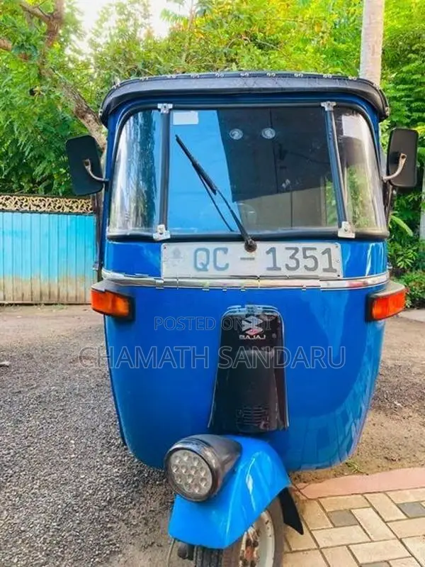 Bajaj RE 2005