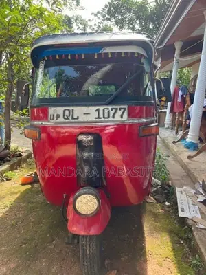 Bajaj RE 2007