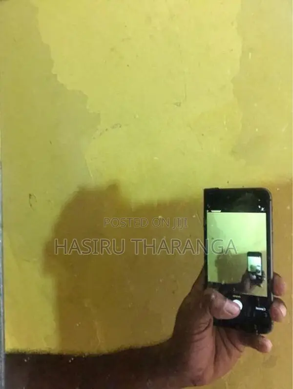 Apple iPhone 8 (Used)