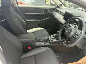 Honda Vezel Z premium 2025
