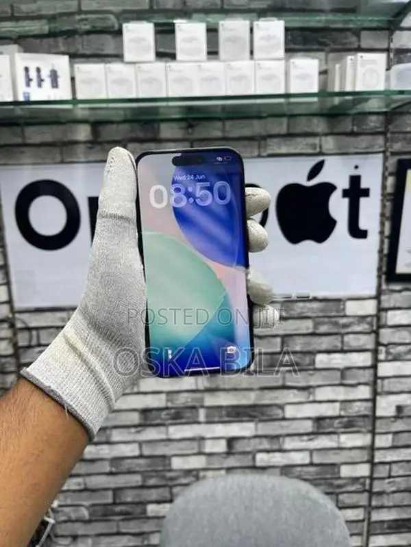 Apple iPhone 15 Pro 128GB (Used)
