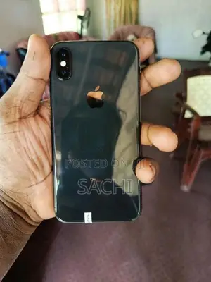 Apple iPhone XS 256GB (Used)