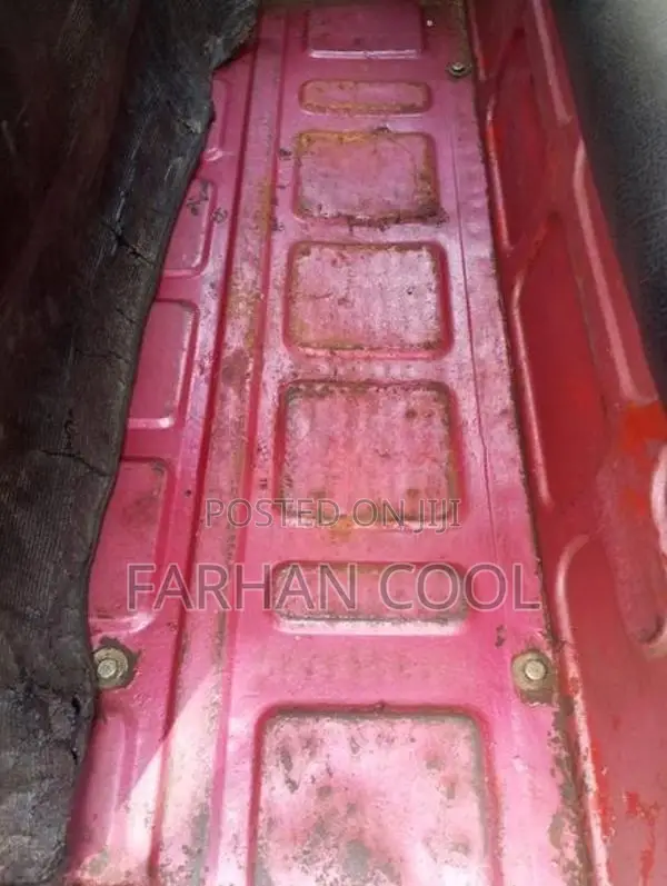 Bajaj RE 2006