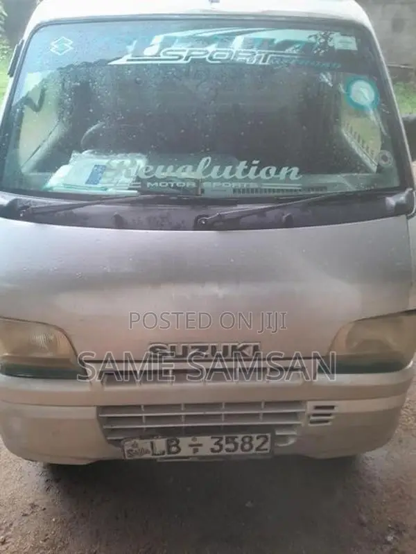 Suzuki Carry 2001