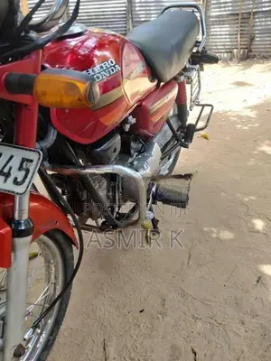 Honda CD Down 2010