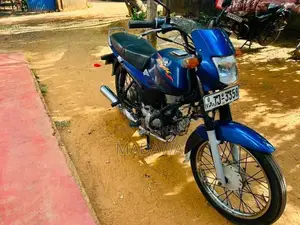 Bajaj Byk 100 2004