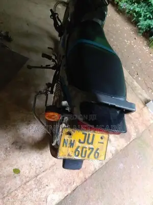 Bajaj CT100 2005
