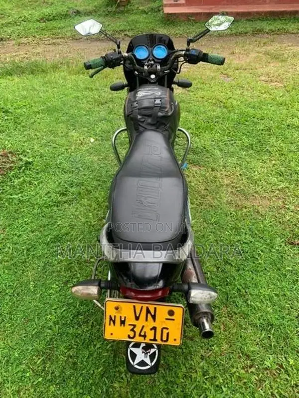 Bajaj Platina 2009