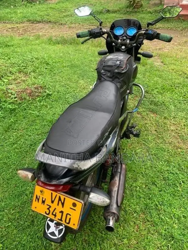 Bajaj Platina 2009