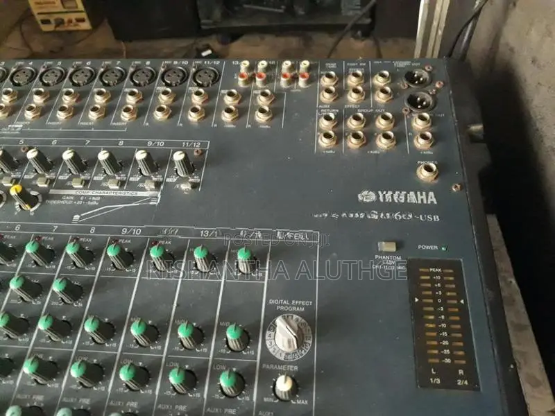 yamaha MG166cx mixer