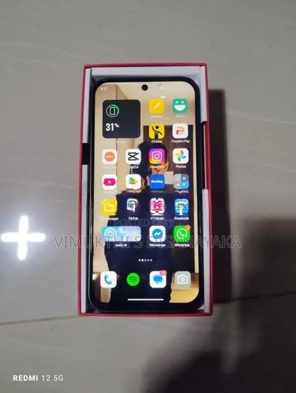 ZTE nubia V 80 Design (Used)