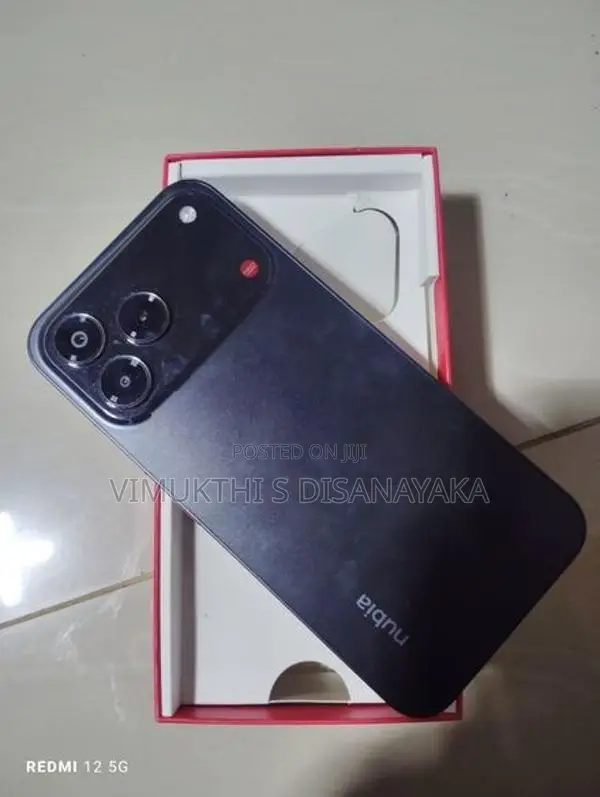 ZTE nubia V 80 Design (Used)