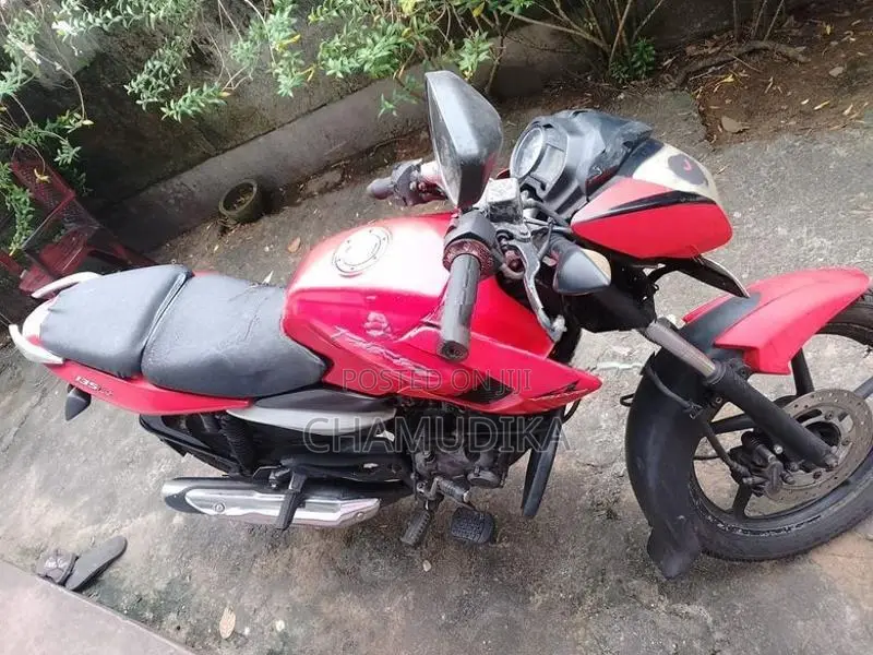 Bajaj Pulsar 135 2010