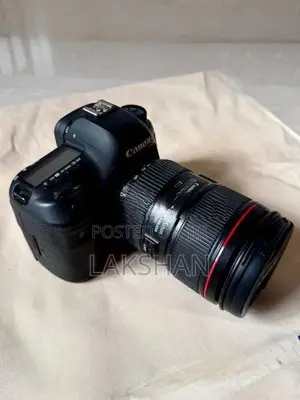 Canon EOS 5D Mark IV