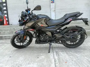Bajaj Pulsar N160 2025