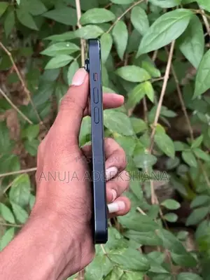 Apple iPhone 14 (Used)