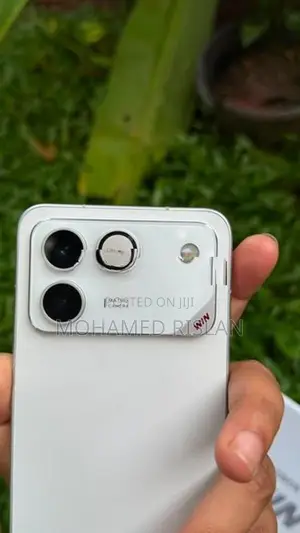 Honor Win RT (Used)
